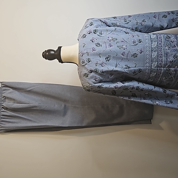 Olivia Matthew's Matching Pants & Jacket Suit Set Size 10 #W-598 - Picture 3 of 16